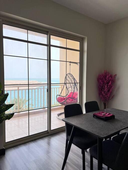 Nazeel - Sea View Marina Apartment *